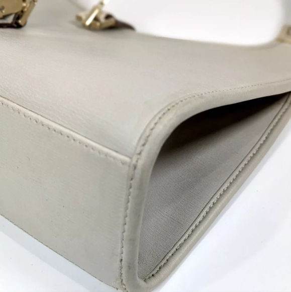 GUCCI Gray Jackie Hand Bag with Piston Lock Accent! - Picture 10 of 15